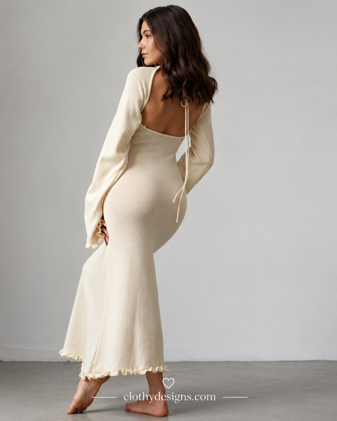 Women's Elegant Knitted Maxi Dress – Flare Sleeve Sweater Dress with Sexy Backless Design
